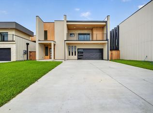 105 Rolston Rd, Irving, TX 75060