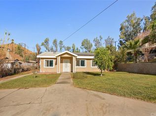 9487 55th St, Riverside, CA 92509