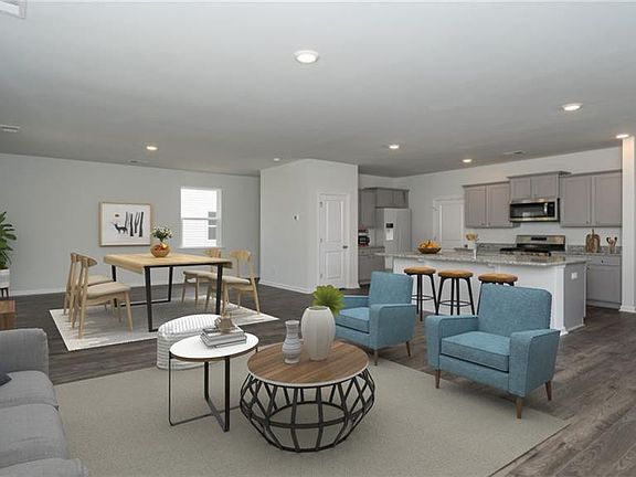 5th image of 1033 Lakes Blvd