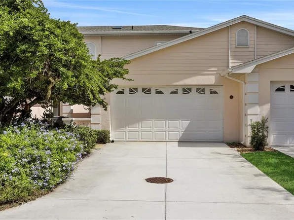 35 Enclave Dr, Winter Haven, FL 33884