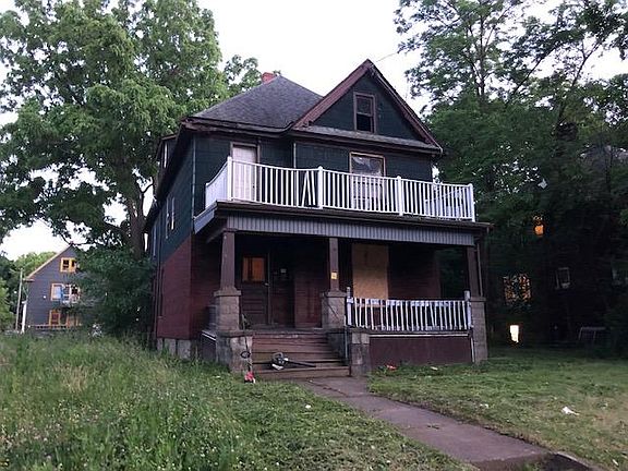 4th image of 1655 Cleveland Ave #2 & 4