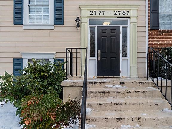 3rd image of 2787 Bordeaux Pl