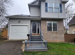 1809 N Goodman St, Rochester, NY 14609