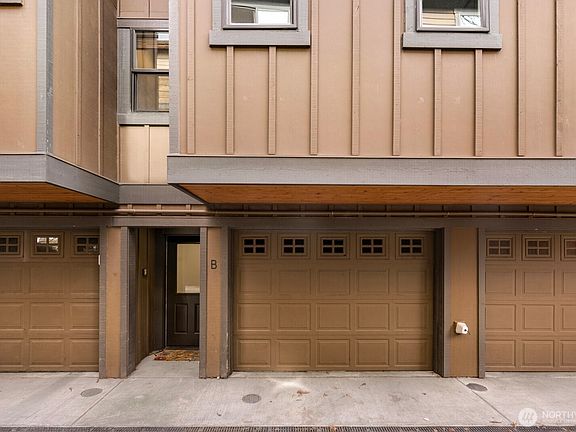 2nd image of 921 N 35th St #B