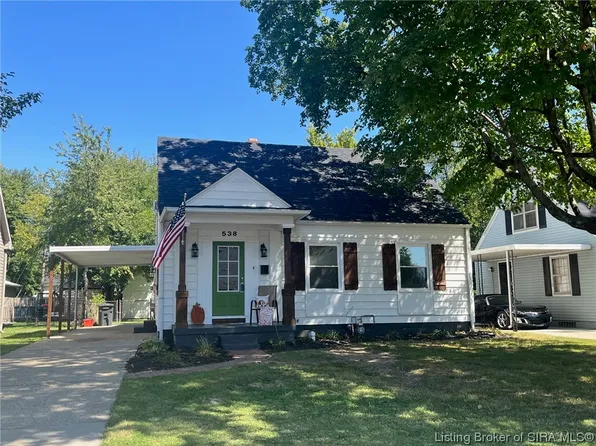 538 N Whitcomb Avenue, Clarksville, IN 47129