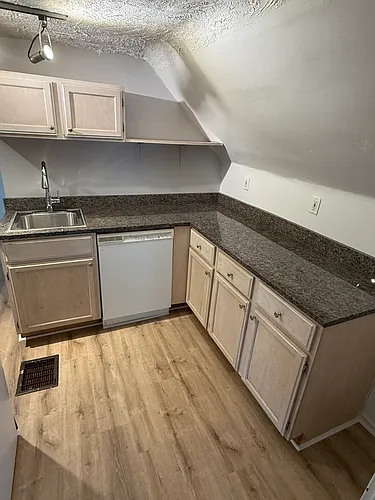 1684 Belmar Rd #3 Photo 1