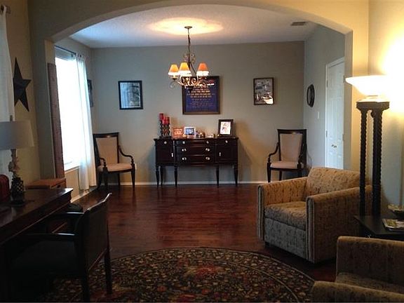 3rd image of 2201 Great Bear Ln