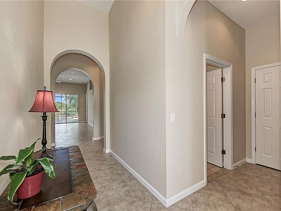 5th image of 13404 Golf Pointe Dr