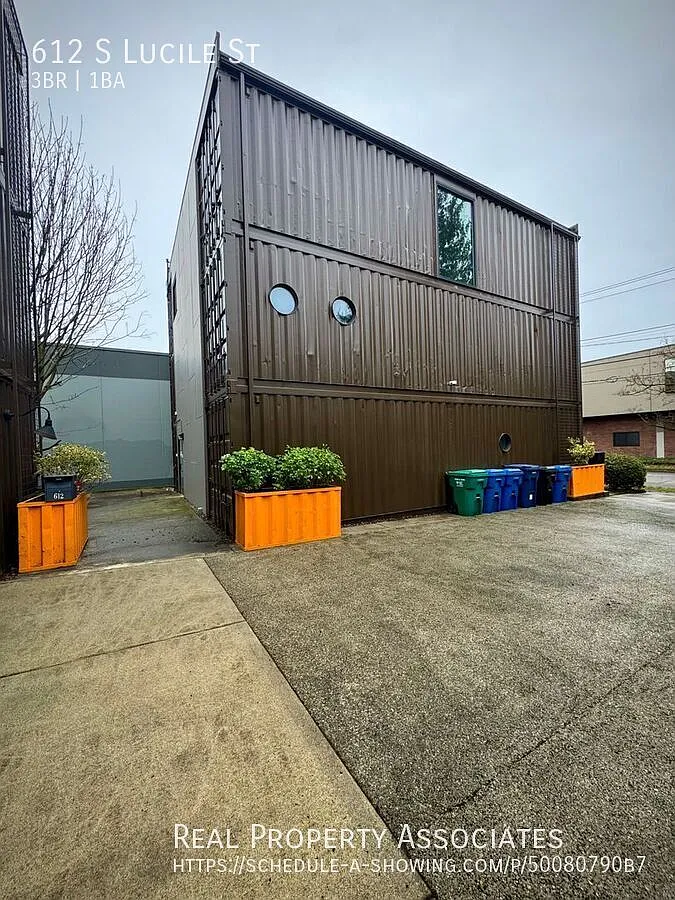Building Photo - 612 S Lucile St