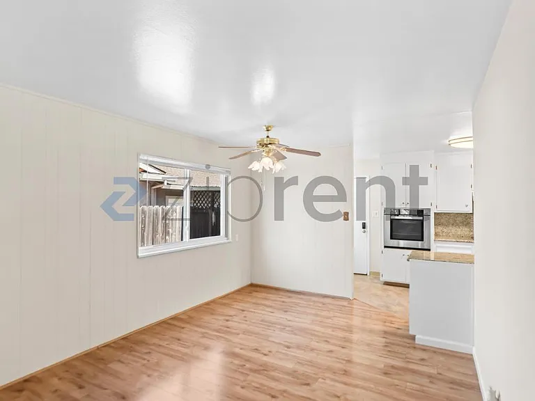 1289 Kimberly Dr — Photo 8