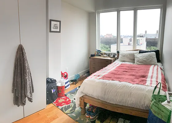 Rented by City Vista Inc | media 30