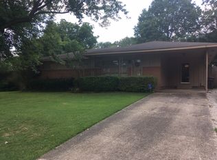 1901 Bernard St, Jonesboro, AR 72401