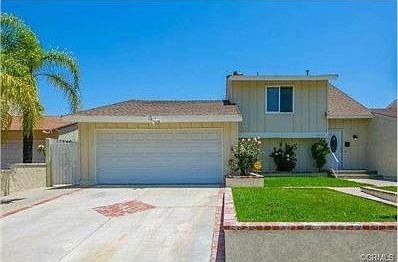 CHARMING CURB APPEAL HOME
