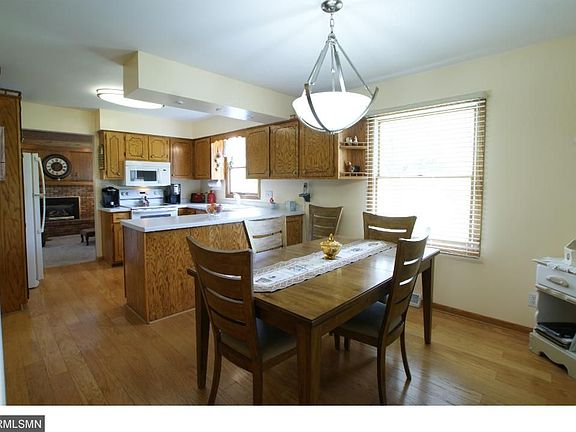 5th image of 1320 9th Ave S