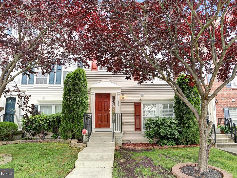 1st image of 317 Kestrel Dr
