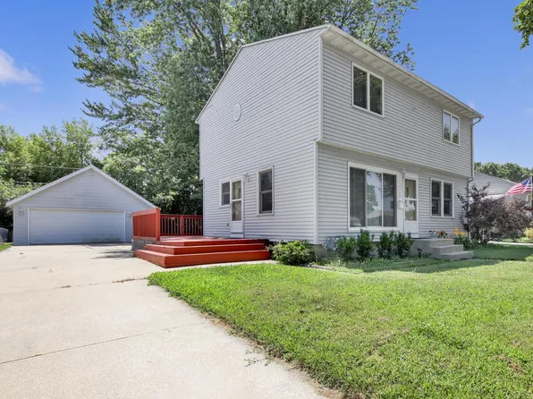 3317 East Denton AVENUE, Saint Francis, WI 53235