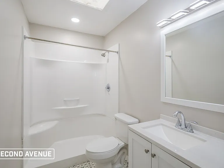 10950 Rock Island Rd — Photo 10