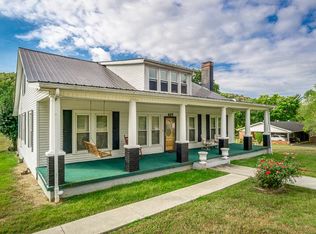 407 Evans St, Livingston, TN 38570