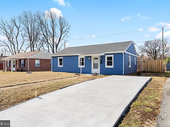 2nd image of 438 Anderson Dr