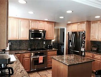 5th image of 293 W Siesta Ave