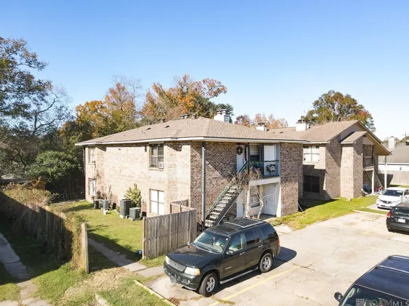 814 Hammond Manor Dr, Baton Rouge, LA 70816