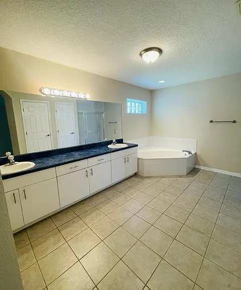 5906 Springview Dr — Photo 13