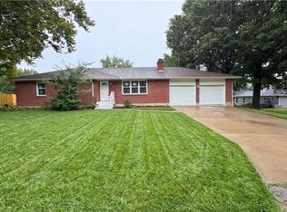 433 E Elm St, Drexel, MO 64742