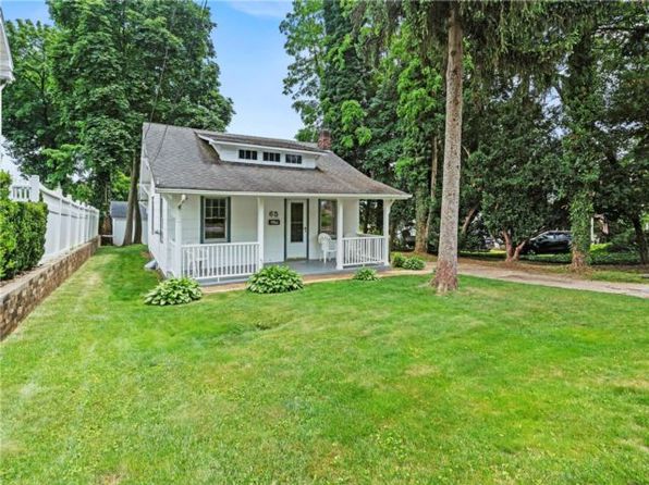 65 Mountain Ave