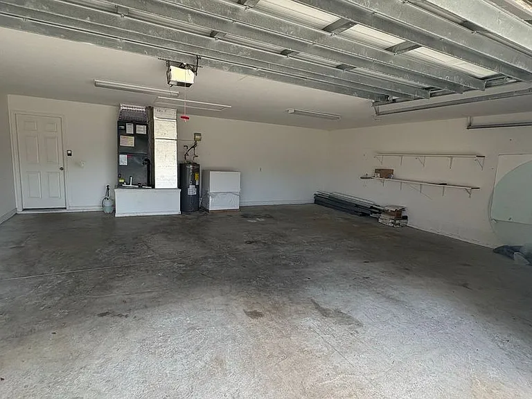 3185 Soft Breeze Cir — Photo 42