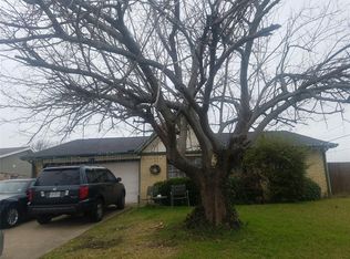 601 Coolwood Ln, Mesquite, TX 75149