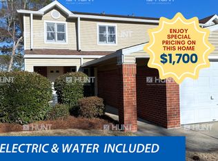 8 Yancey Dr, Havelock, NC 28532