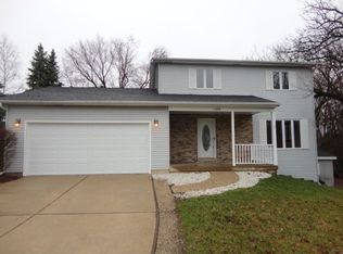 11604 Davey Dr, Huntley, IL 60142