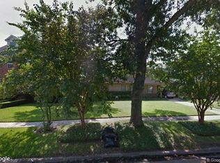 4535 Wedgewood Dr, Bellaire, TX 77401