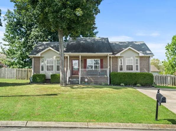 212 Clydesdale Ln, Springfield, TN 37172