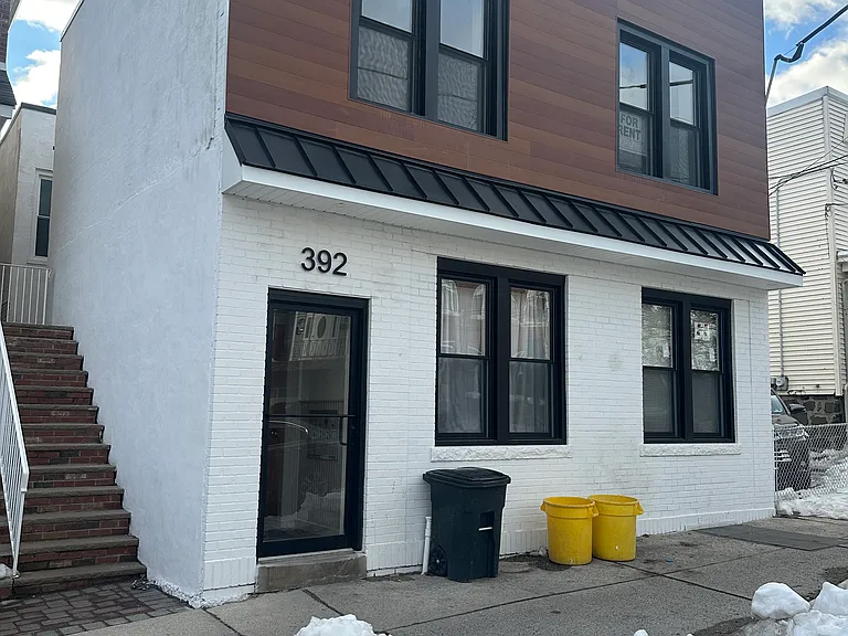 2nd Floor, front apartment