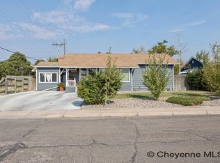 2624 Deming Blvd, Cheyenne, WY 82001