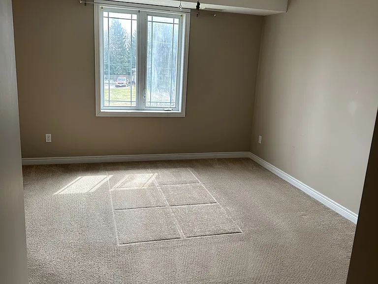 200 Brock St #8 — Photo 5