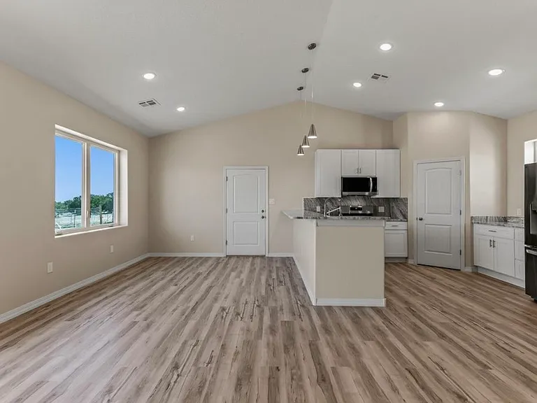 6 Romano Ray Ct — Photo 3