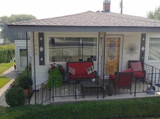 408 Carlsonia Rd, Zillah, WA 98953