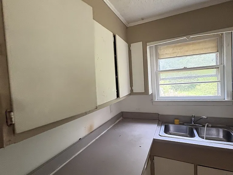 216 Bonita Ln — Photo 7