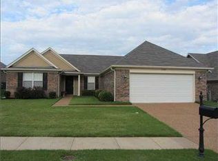 1526 Pemberton Ln, Cordova, TN 38016