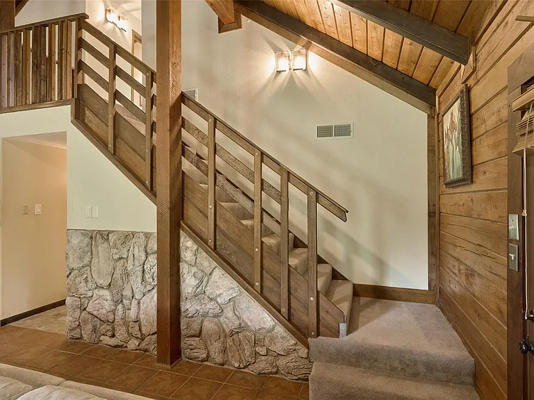 18233 Country Place Dr — Photo 18