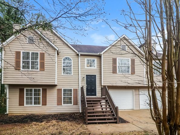 523 White Pines Dr