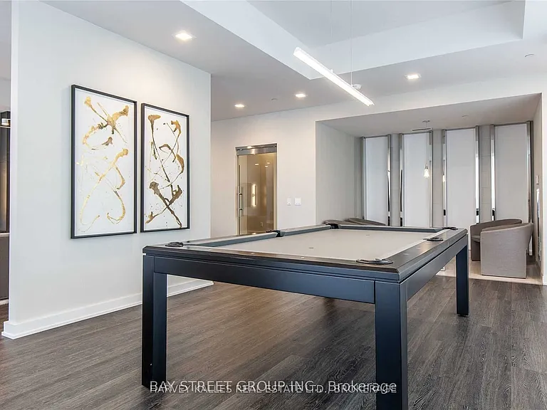 5180 Yonge St #409 — Photo 17