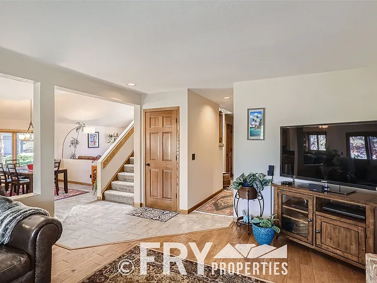 25875 Buffalo Ln — Photo 37