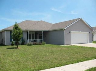 1039 Republic Cir, Salina, KS 67401