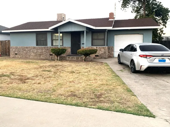4427 Kenmore Dr S, Fresno, CA 93703