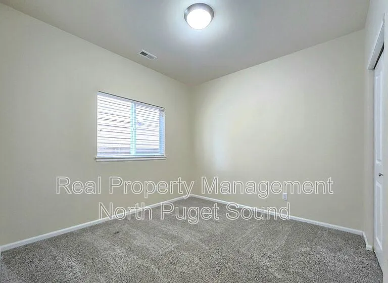 7620 13th St SE — Photo 10