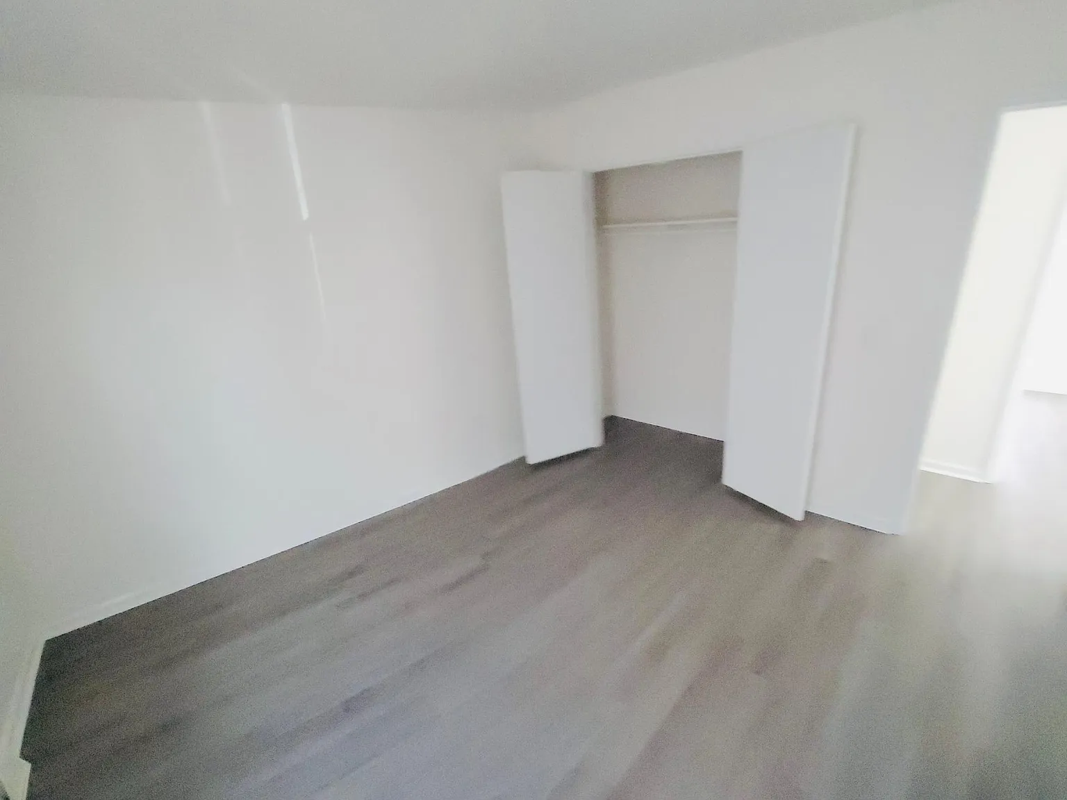 2 bed, 750 sqft, $1,225 — Photo 3