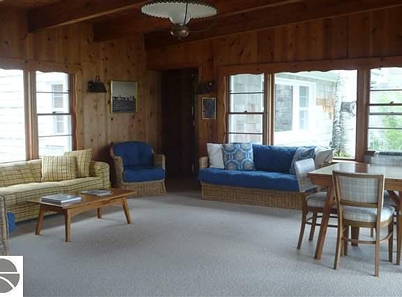 5th image of 1133 Shorewood Dr